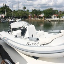 Hatteras GT 63