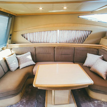 Ferretti 460