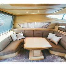 Ferretti 460