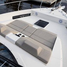 Carver 52 Voyager