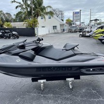 Sea-Doo RXP-X 300