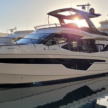 Galeon 500 Fly