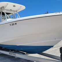 Boston Whaler 320 Outrage