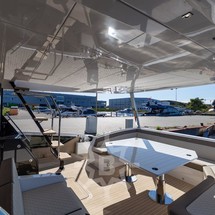 Galeon 640 FLY