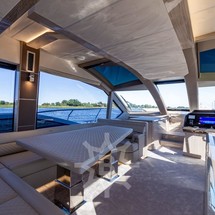 Galeon 640 FLY