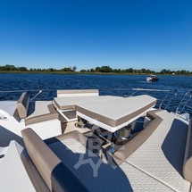 Galeon 640 FLY