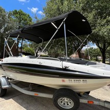 Bayliner 197 Deck Boat