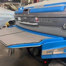 Malibu Wakesetter 25 LSV