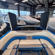 Malibu Wakesetter 25 LSV