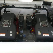 Four Winns H310