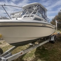 Grady-White Seafarer 228