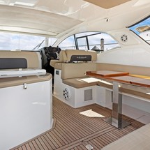 Azimut Atlantis 43