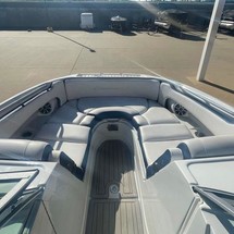 Crownline E 255 Surf