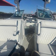 Crownline E 255 Surf