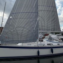 Hallberg-Rassy 372