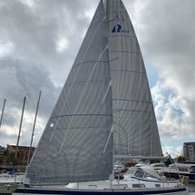 Hallberg-Rassy 372