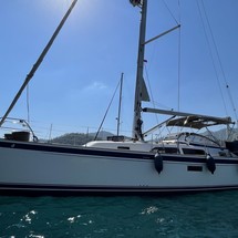 Hallberg-Rassy 44