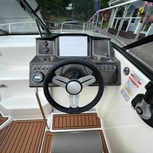 Bayliner VR5 Cuddy