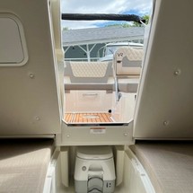 Bayliner VR5 Cuddy