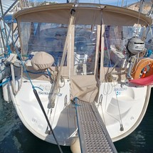 Bavaria 37