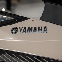 Yamaha 212X