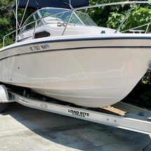 Grady-White Seafarer 228