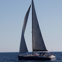 Beneteau Oceanis Yacht 62