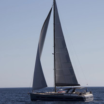 Beneteau Oceanis Yacht 62