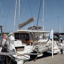 Fountaine Pajot Lucia 40