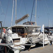 Fountaine Pajot Lucia 40