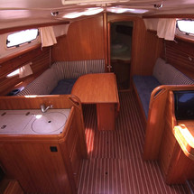 Bavaria 33 Cruiser