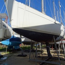 Beneteau First 42