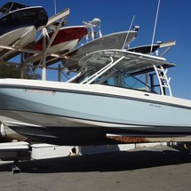 Boston Whaler 270 Vantage