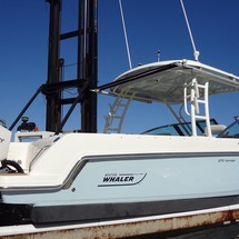 Boston Whaler 270 Vantage