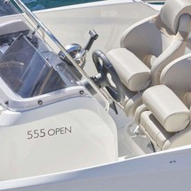 Quicksilver Activ 555 Open