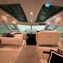 Sea Ray 470 Sundancer