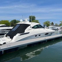 Sea Ray 470 Sundancer