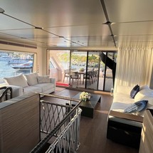 Custom Line Navetta 30