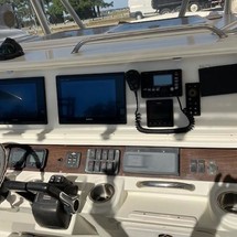 Sailfish 320 Express