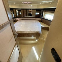 Azimut Magellano 43