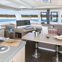 Fountaine Pajot Lucia 40