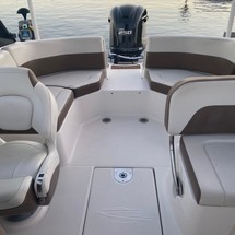 Chaparral 230 SunCoast