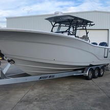 328 Sea Fox Commander