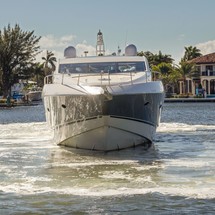 Sunseeker Predator 82