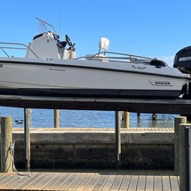 Boston Whaler 210 Dauntless