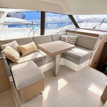 Jeanneau Prestige 420