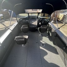 Lund Boats 2075 Pro-V Sport