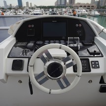 Azimut Grande 30 METRI