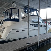 Meridian 408 Motoryacht