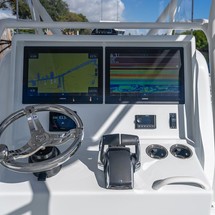 Yellowfin 32 offshore